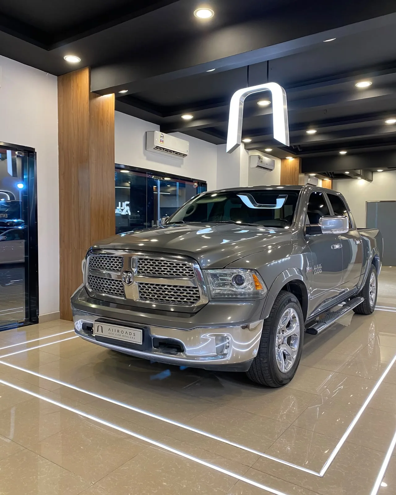 2012 DODGE RAM LARAMIE 2013