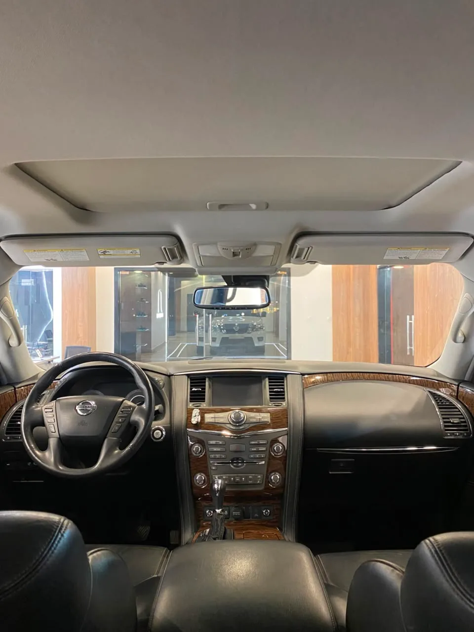 2017 NISSAN أرمادا PLAINIUM 2017