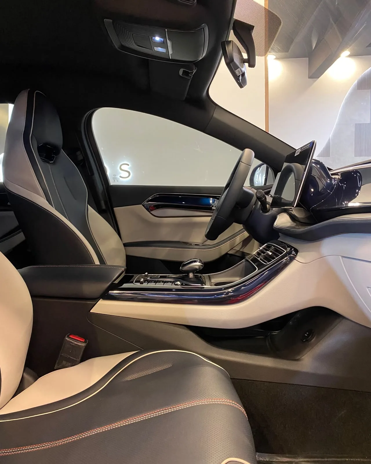 2024 2025 QIN PLUS PREMIUM TRIM 2025