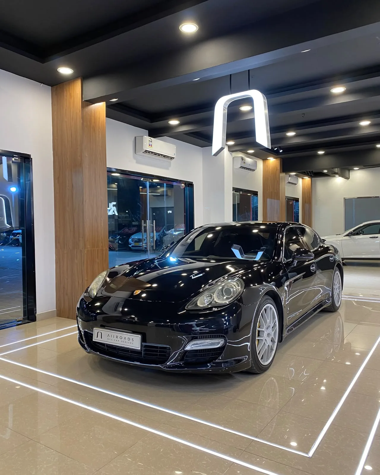 2009 PORCHE باناميرا PORCHE PANAMERA 2010