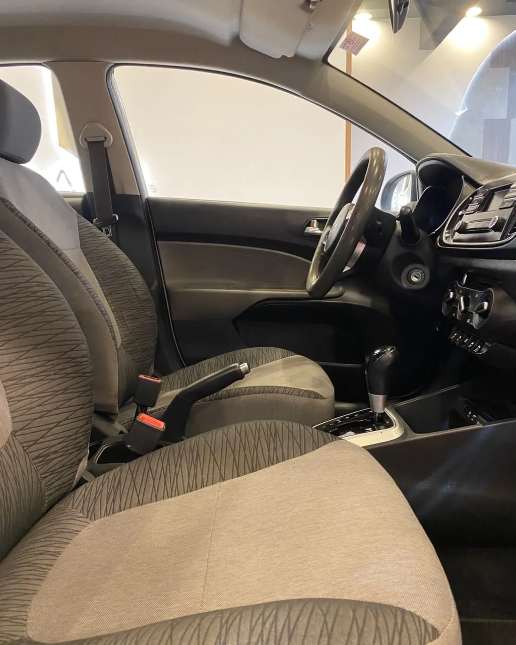2023 KIA PEGAS 2023