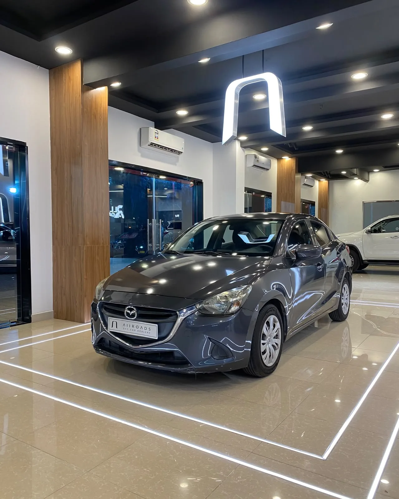 2017 MAZDA 2 2017