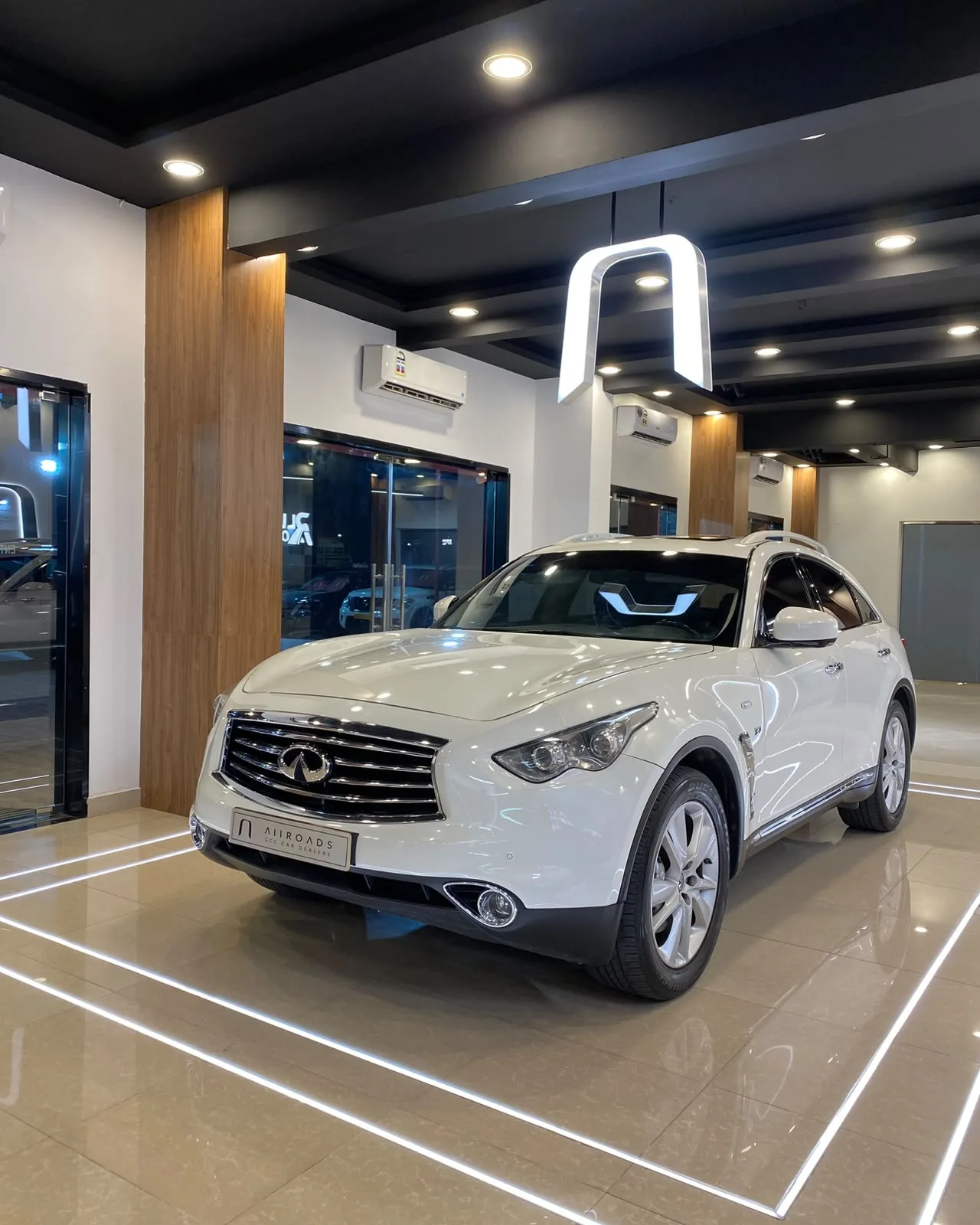 INFINITI QX 70 2016 QX 70 2016