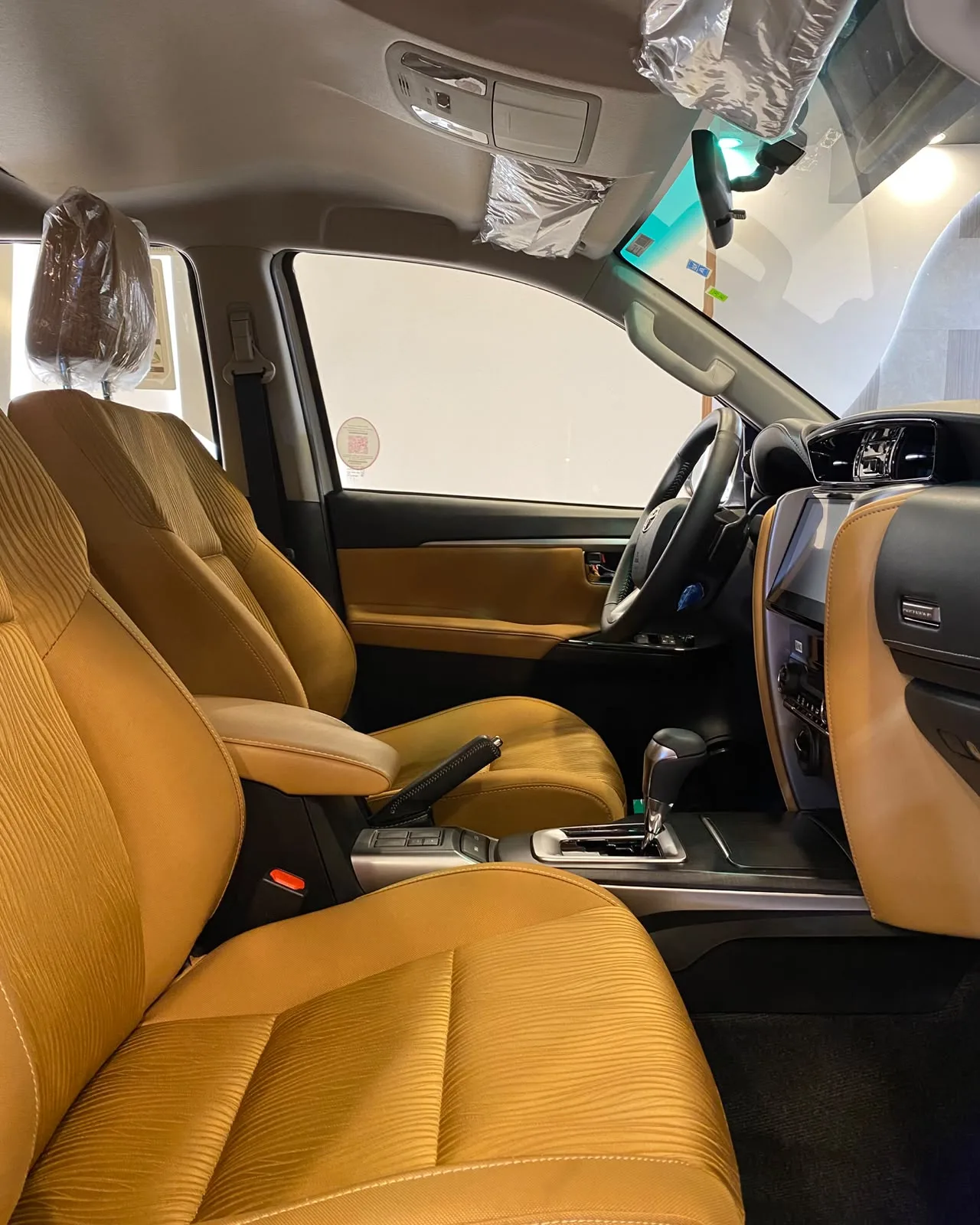 2026 TOYOTA فورتشنر VX 2020